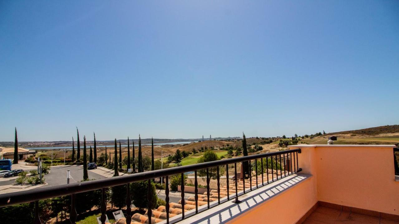 Villas @ Quinta Do Vale Golfe Каштру-Марин Номер фото